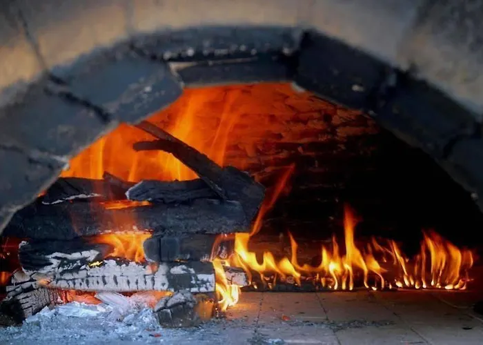 Hvd Lotos 4* غولدن ساندز