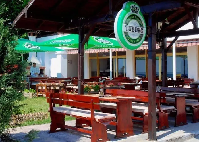 منتجع Hvd Lotos 4*