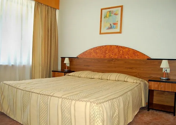 Hvd Lotos غولدن ساندز