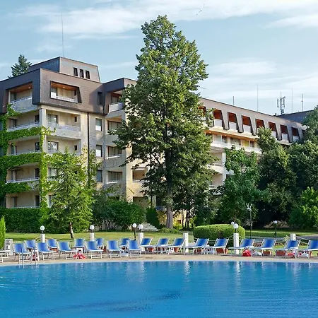 Resort Lotos Hotel, Riviera Club 4*