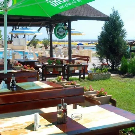 Lotos Hotel, Riviera Club 4*