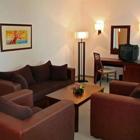 Resort Lotos Hotel, Riviera Club