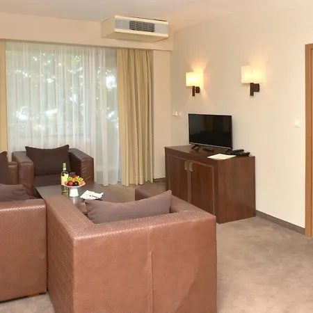 Resort Lotos Hotel, Riviera Club 4*